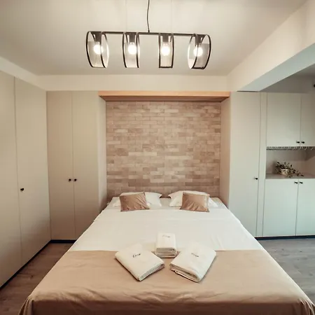 Cozy Aparthotel - Ultracentral Luxury Apartments Iasi Exterior photo