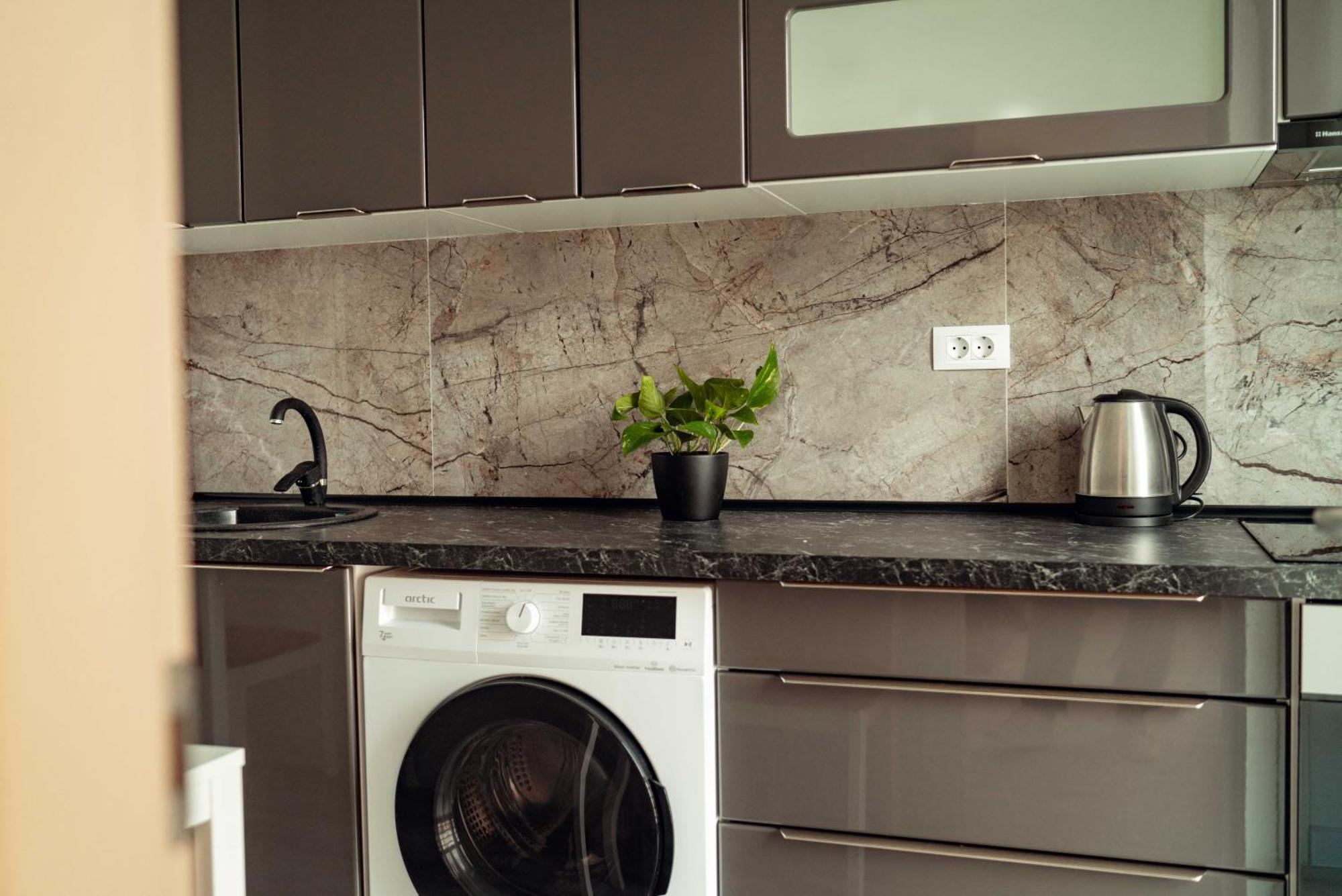 Cozy - Ultracentral Luxury Apartment Iasi